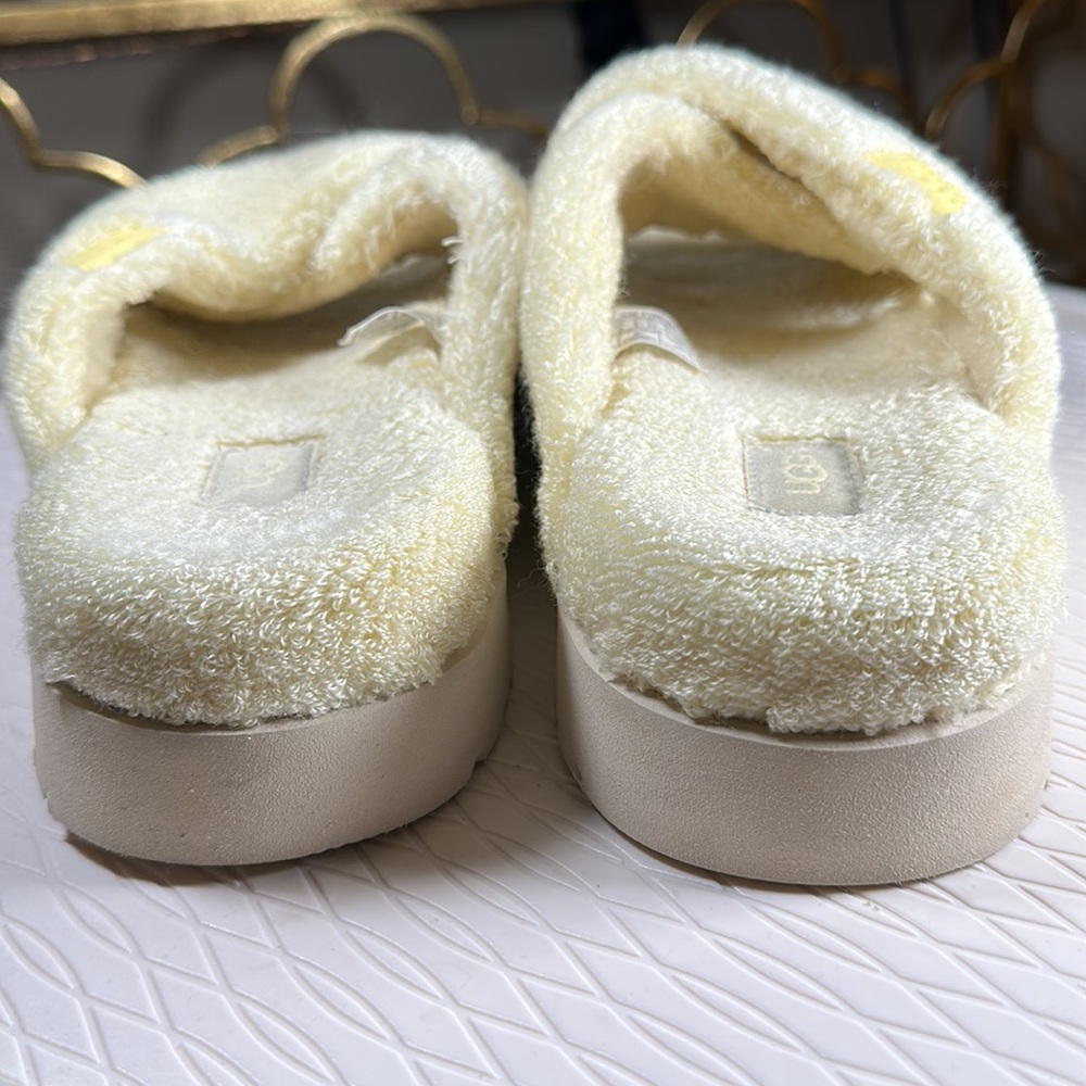 Ugg Fuzz Sugar Terry Cross Slide 10 - image 5